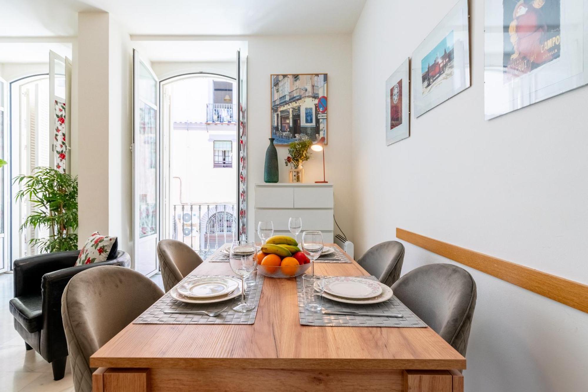 Arenal Maestranza Apartment *