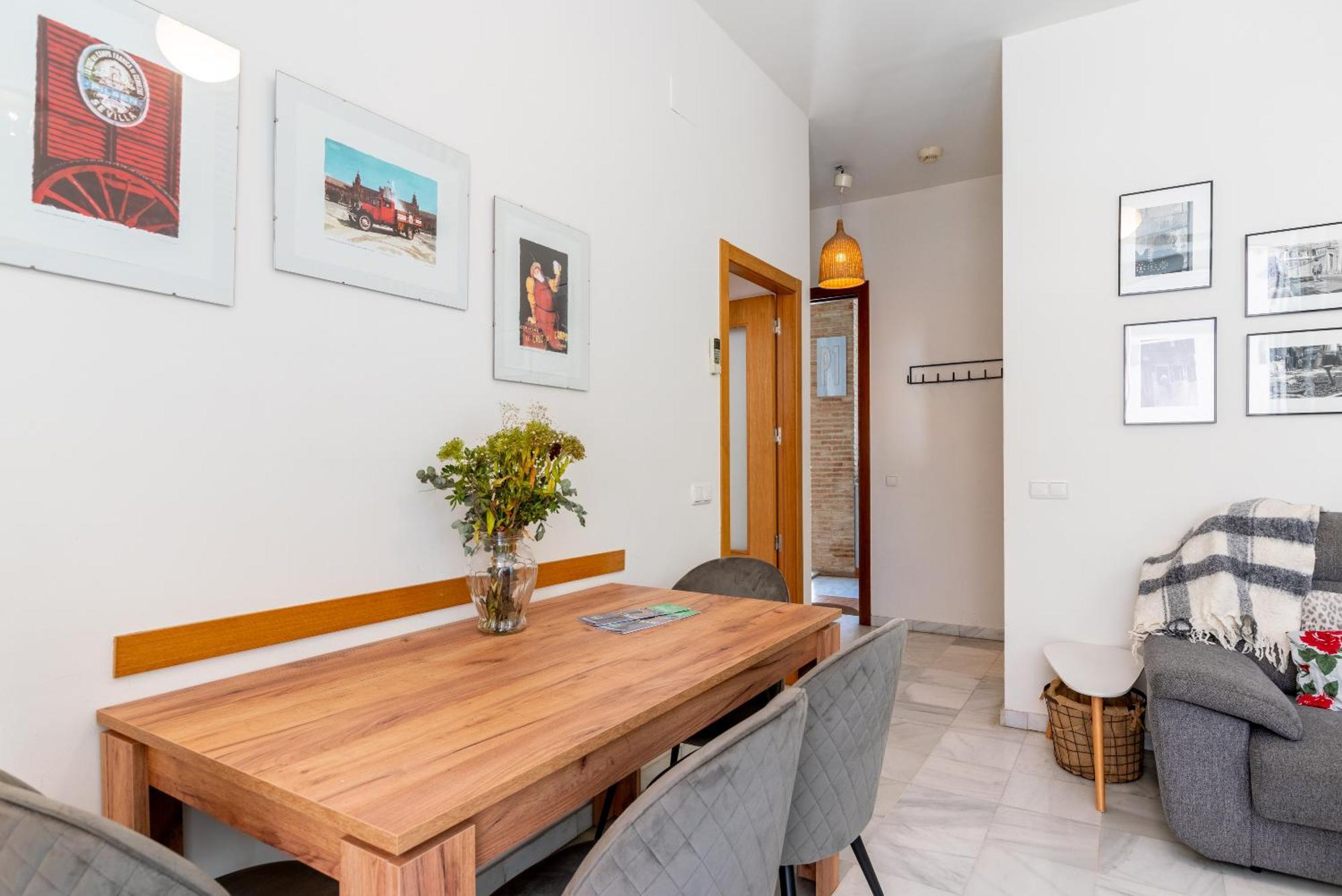 Arenal Maestranza Apartment